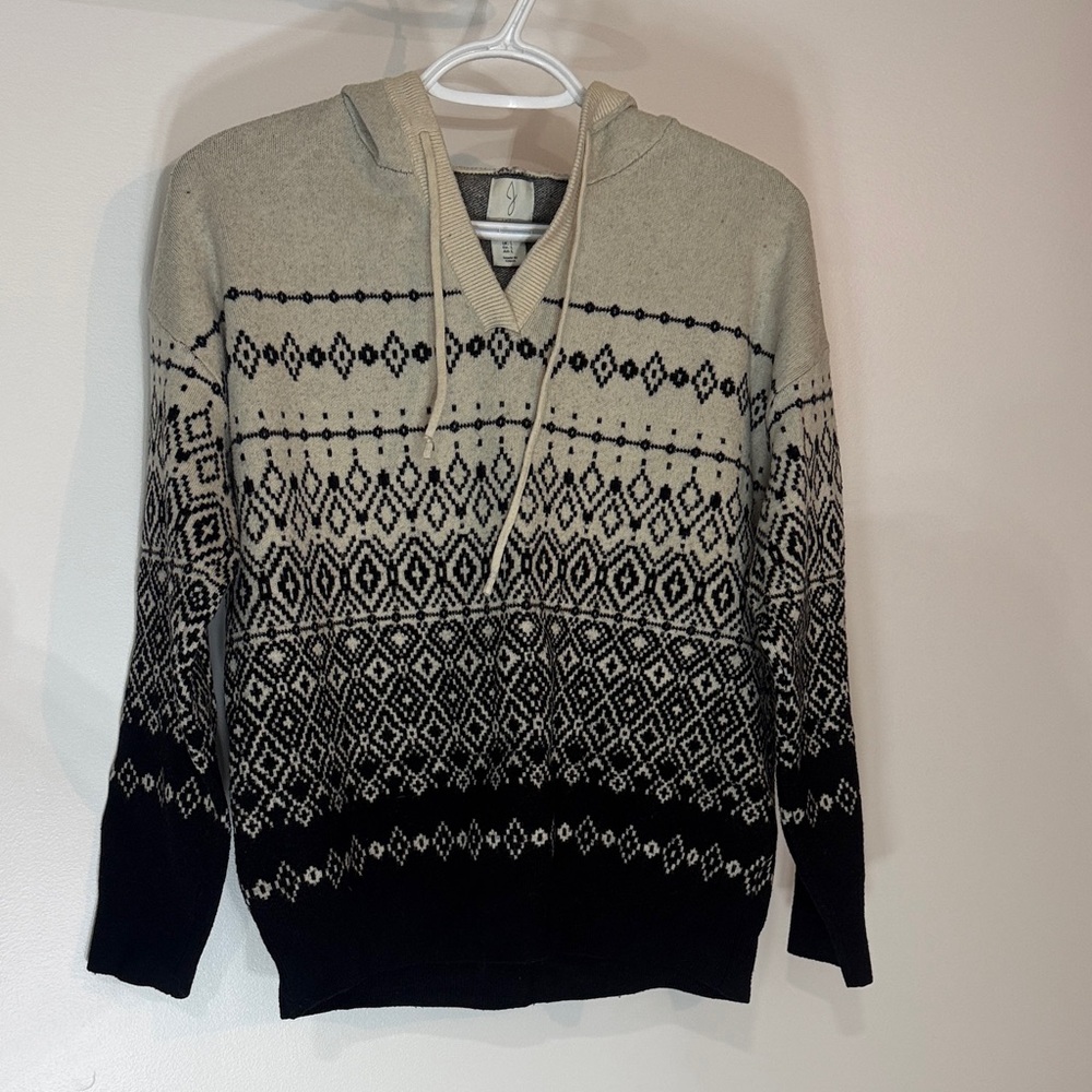 Joie Black and Cream V-Neck Sweater